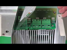 Cargar y reproducir el video en el visor de la galería, SCHNEIDER ELECTRIC-Conext MPPT 80 Amp 600VDC Solar Charge Controller
