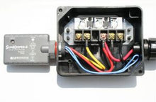 Load image into Gallery viewer, Morningstar-SK-6 SunKeeper Panel Mount Controller 6 Amp
